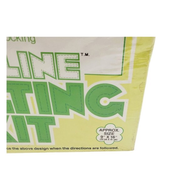 Vintage Christmas Soldier Stocking Christmas Bee Crafty‎ Outline Quilting Kit - Picture 6 of 6